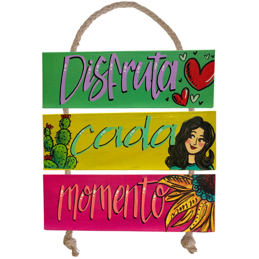DISFRUTA CADA MOMENTO - COLGANTE