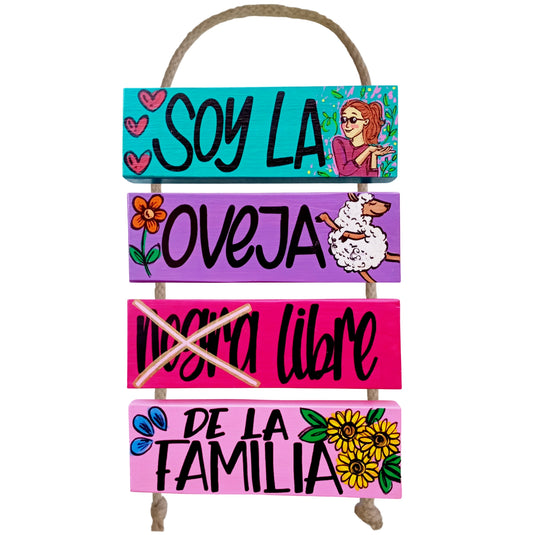 SOY LA OVEJA NEGRA/LIBRE - COLGANTE
