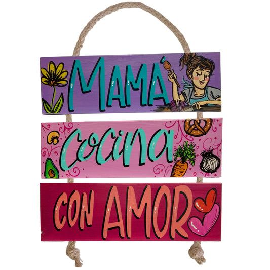 MAMÁ COCINA CON AMOR - COLGANTE